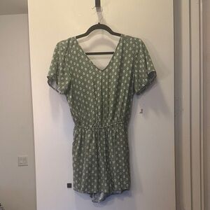 Old Navy Green Floral Print Romper